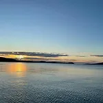 فيلة Kovaceva Bay *