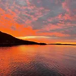 فيلة Kovaceva Bay *