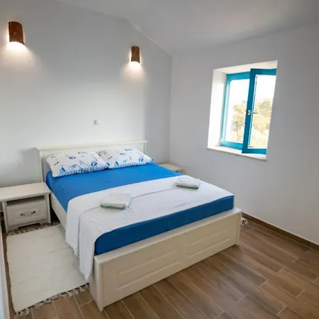 Kovaceva Bay Villa *