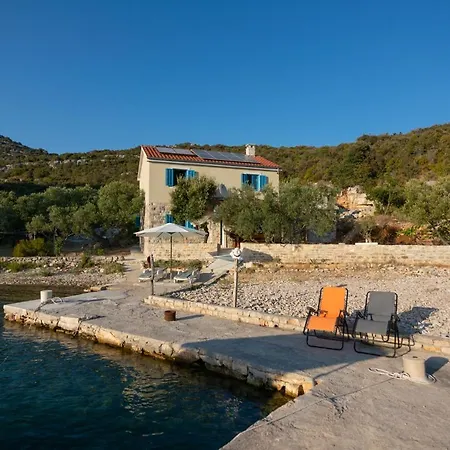 Kovaceva Bay Villa *