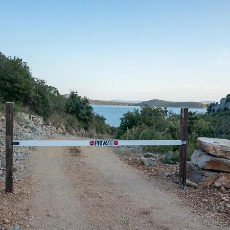 Kovaceva Bay Villa