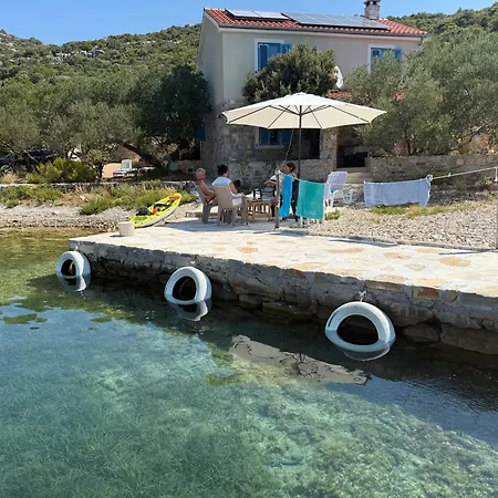 Kovaceva Bay *